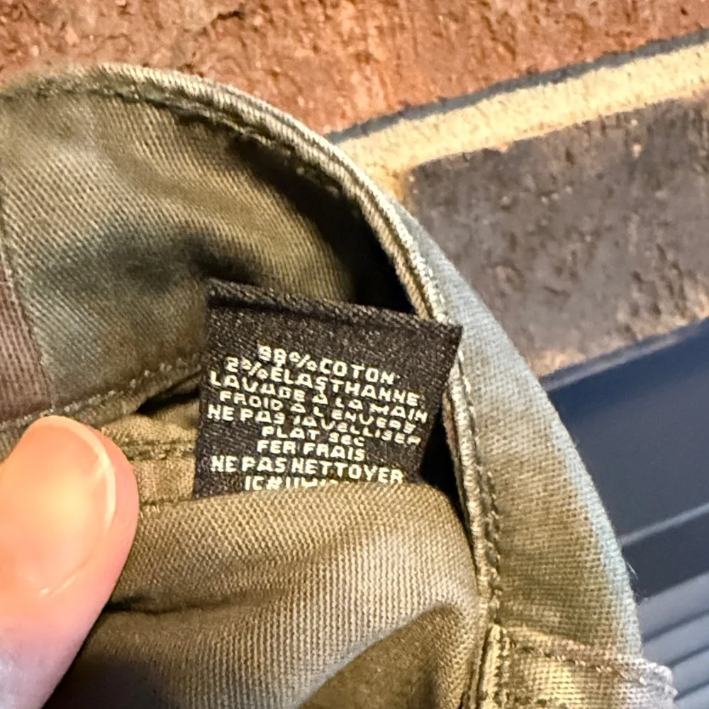 EUC Sanctuary Olive Cargo Pants - Picture 3 of 4